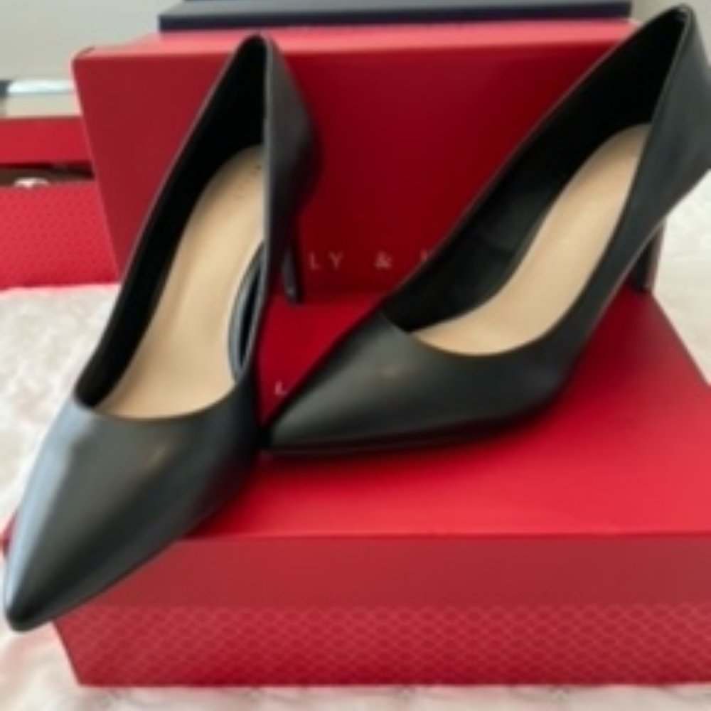 Kelly & Katie Misha Misha Pump
